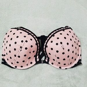 NWOT Victoria's Secret Very Sexy Push-up Bra 38D